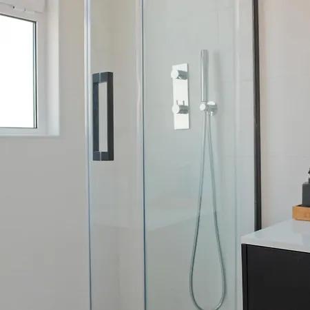 Appartement Downtown Terrace - 2 Bedroom In Graça With Private&sunny Terrace!
