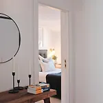 Downtown Terrace - 2 Bedroom In Graca With Private & Sunny Terrace! Apartman Lisboa